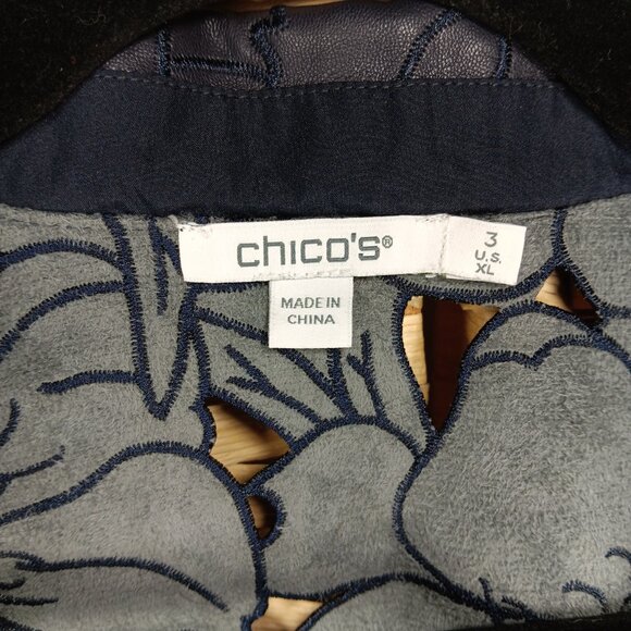 Chico's Faux Leather Laser Cut Floral Blazer Navy XL 16 - Picture 13 of 13